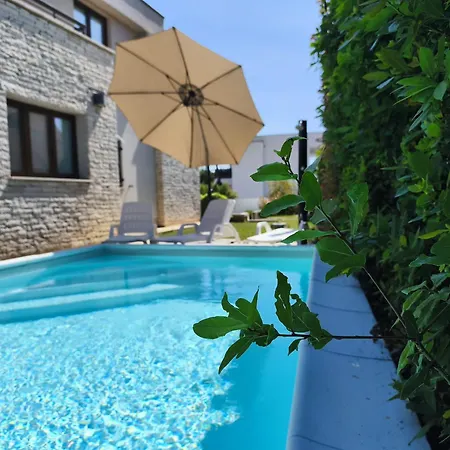 House Mia * Ližnjan